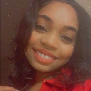 Meet your Posher, Gabrielle